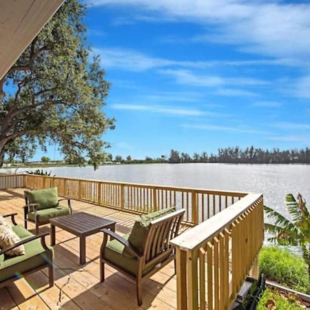 Lake House Unit 1 By Pmi Davie Extérieur photo