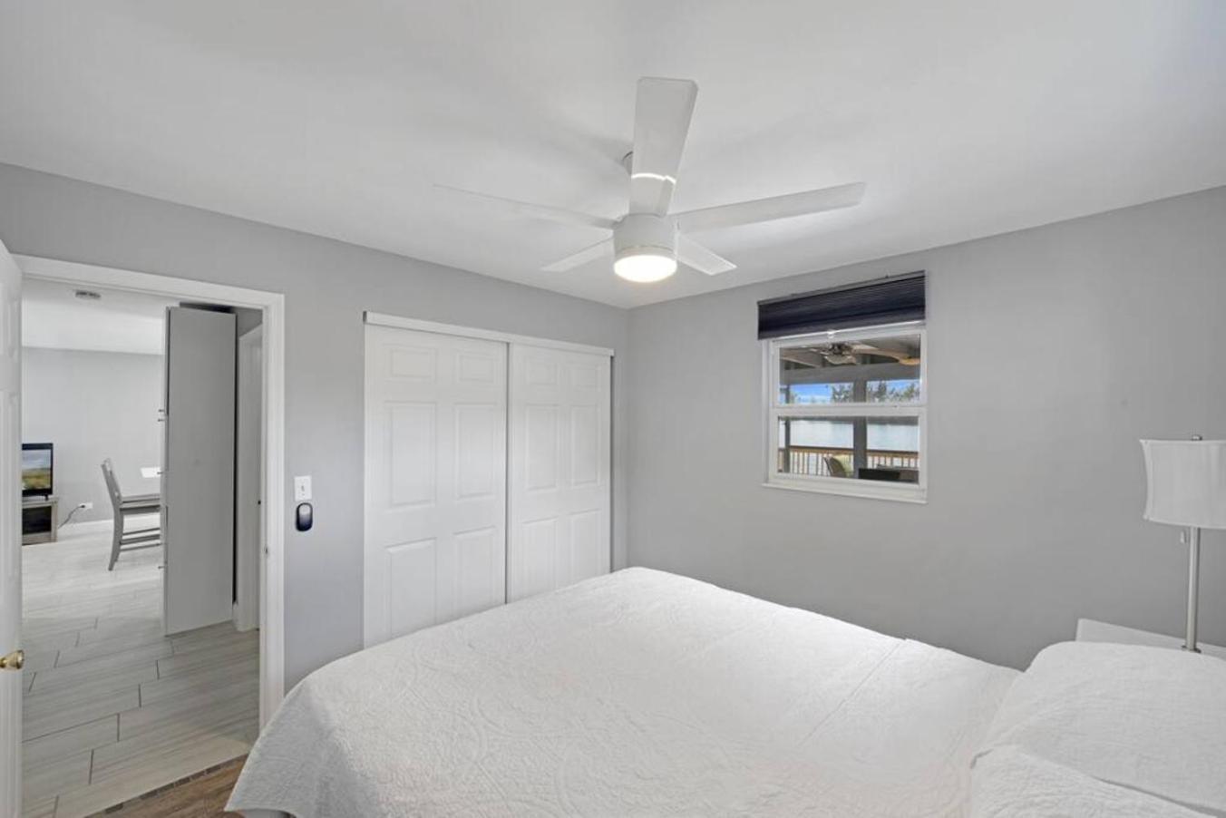 Lake House Unit 1 By Pmi Davie Extérieur photo