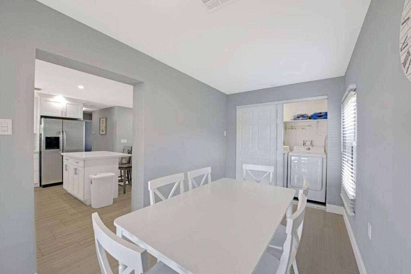 Lake House Unit 1 By Pmi Davie Extérieur photo