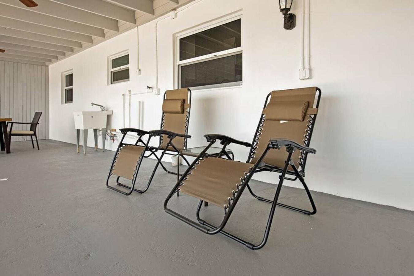Lake House Unit 1 By Pmi Davie Extérieur photo